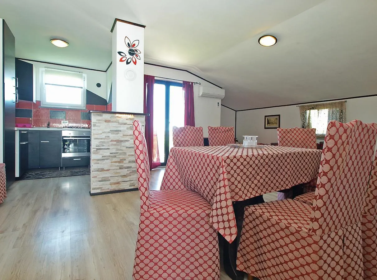 Apartment Suzana 1608 Pula 0*,  Croatia