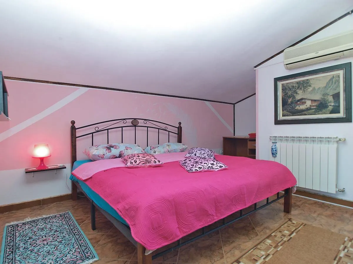 Apartment Suzana 1608 Pula Kroatien