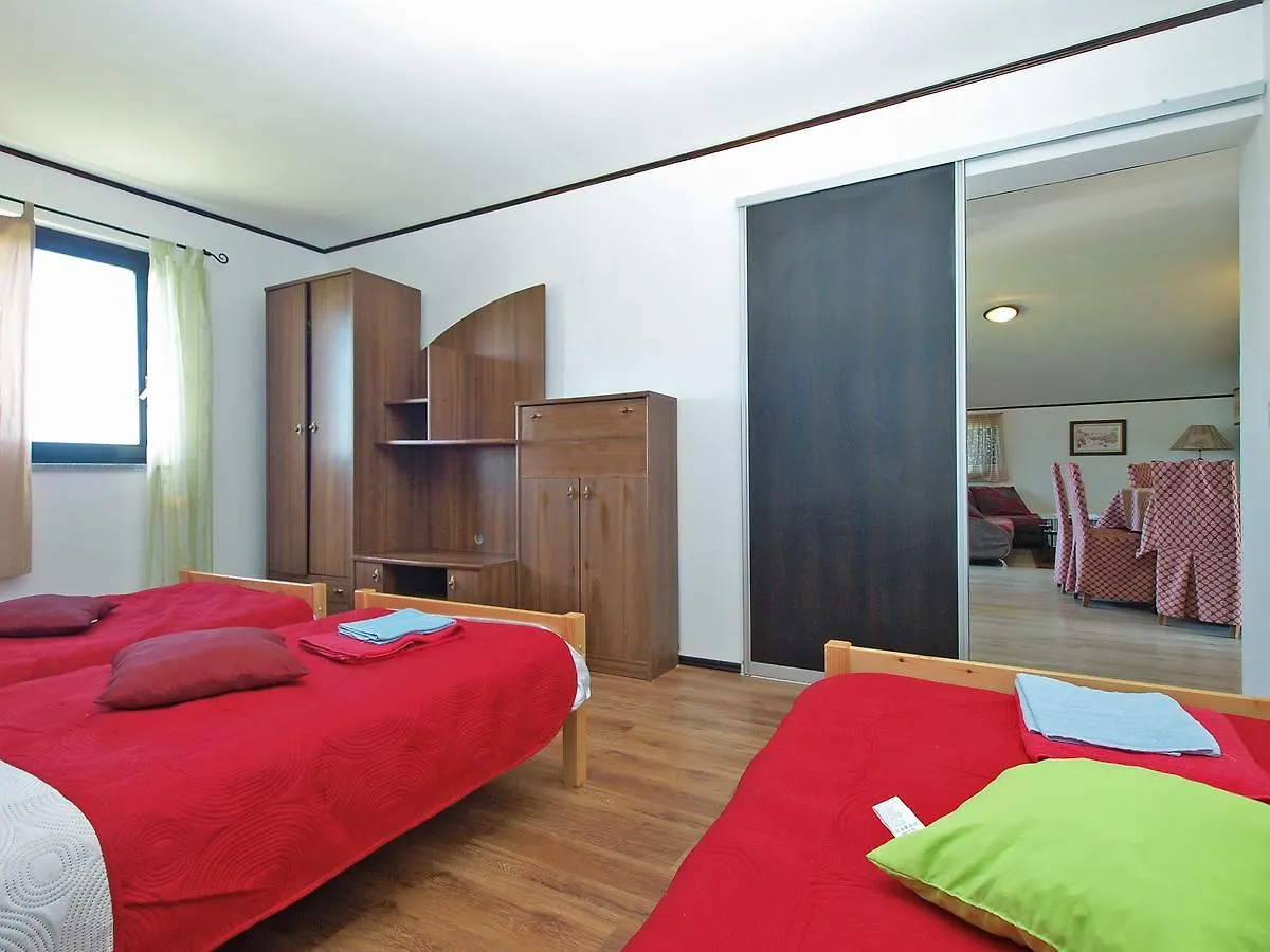 Apartment Suzana 1608 Pola
